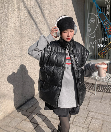 [Unisex] Perry Leather Overfit Wellon Padded Vest