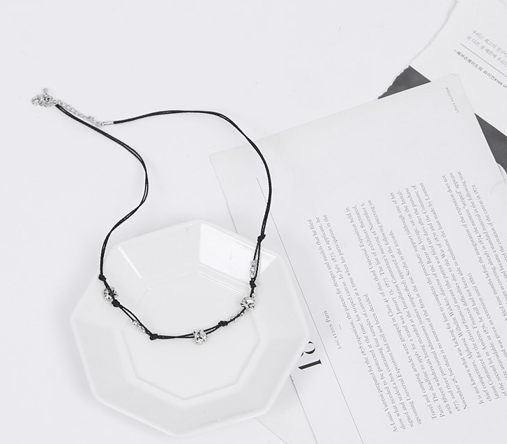Ionic Necklace