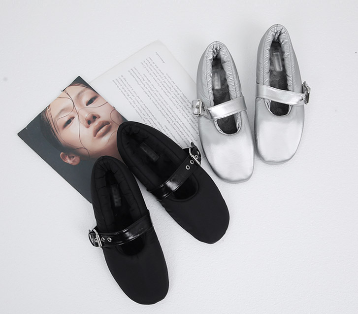 Kabu Padding Flat Shoes