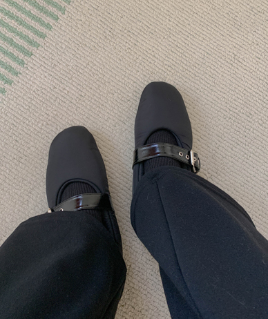 Kabu Padding Flat Shoes