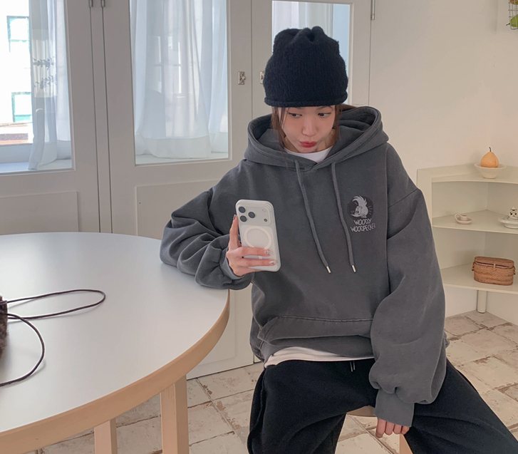 [Unisex] Woody Nayeom Pigment Napping Long Hoodie