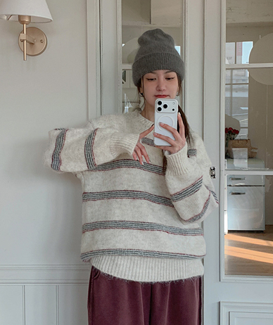 Hoshi Dangara Overfit Wool Knit