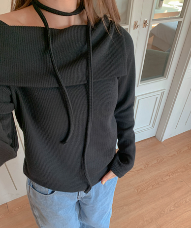 Cli Van Off-shoulder String Long-sleeve T-shirt