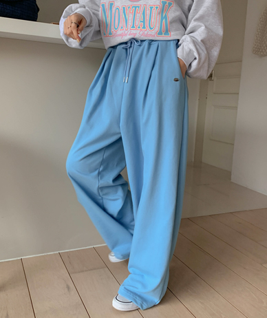 Cozy Pintuck Banding Wide Training Pants