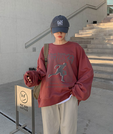 Large Marathon Nayeom Overfit Sweatshirt