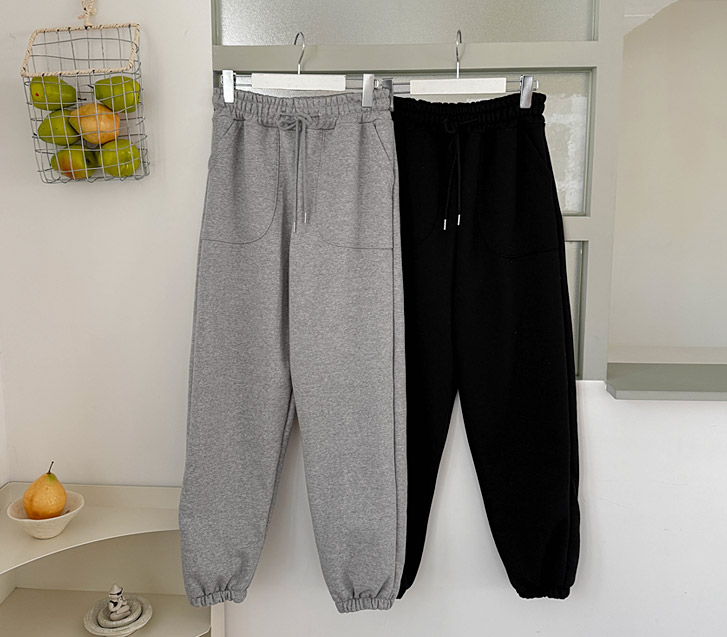 May Large Patch Pocket Jogger Training Pants