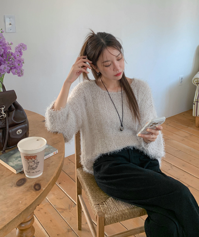 Blizz Pine Needle U-Neck Knit