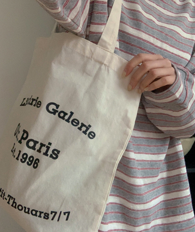 Paris Lettering Canvas Bag