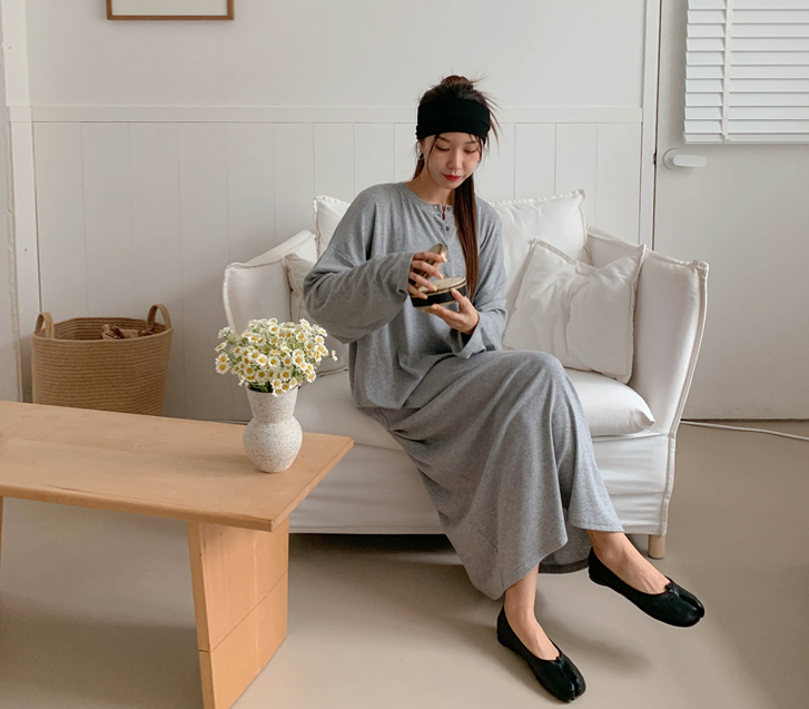 Kai Button Span Slit Long one piece