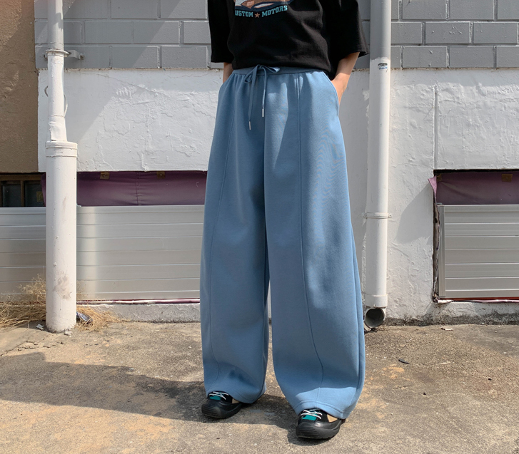 Leon Wide Balloon Cutout Training Pants