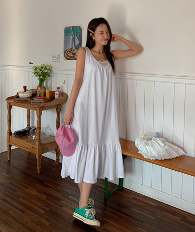 Mohi Freel Sleeveless shirts layered Long one piece