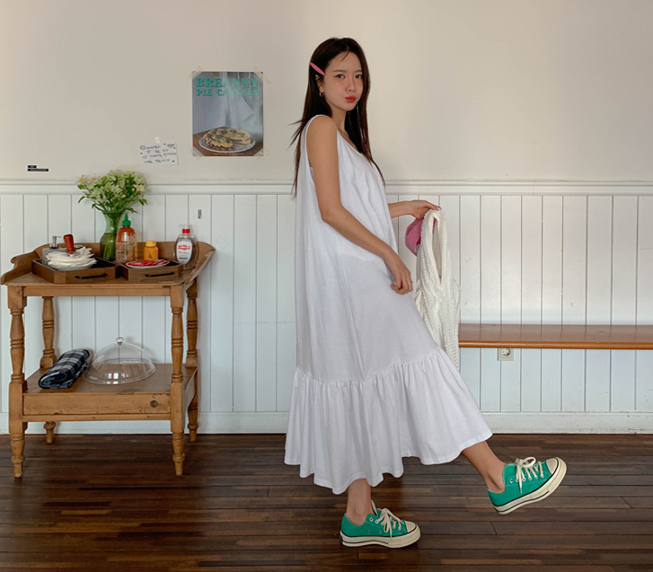 Mohi Freel Sleeveless shirts layered Long one piece