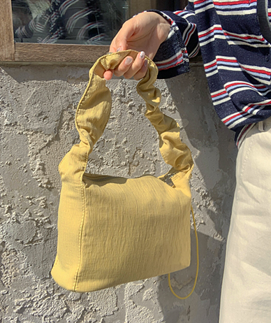 Nia Square String Bag