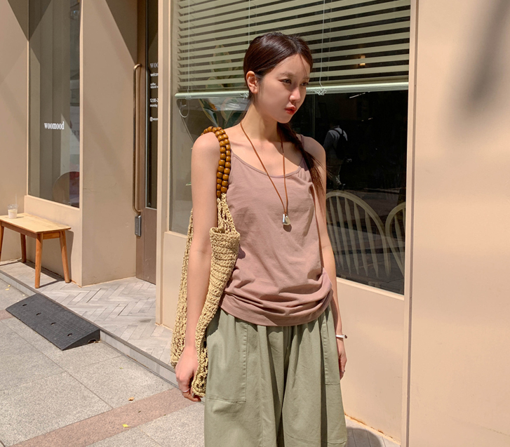 Eddy Basic Sleeveless Top