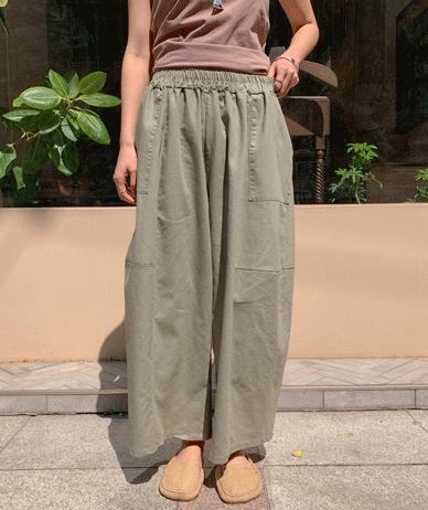 Moki Cut-out Length Banding Wide Pants