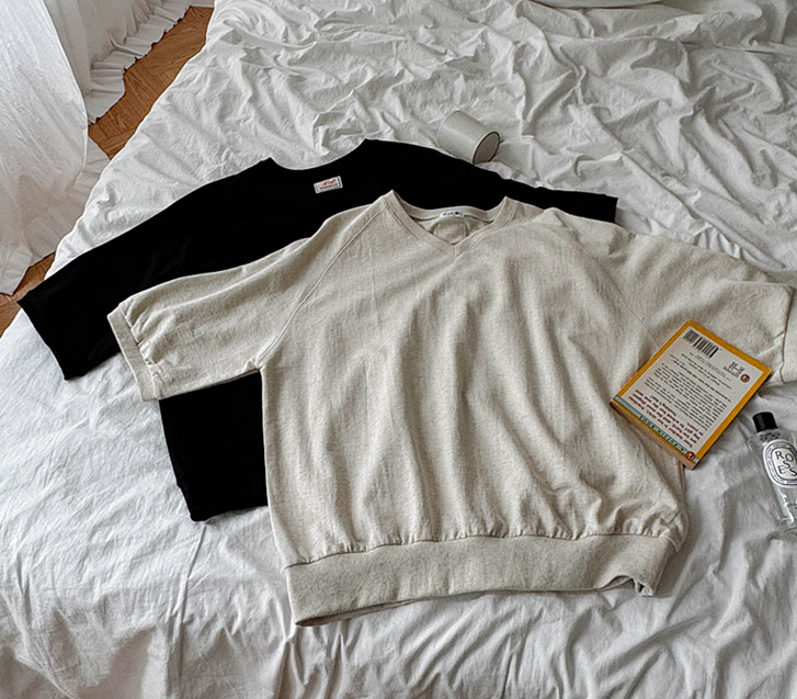 Back Label V-neck nagrang Short-sleeve Sweatshirt