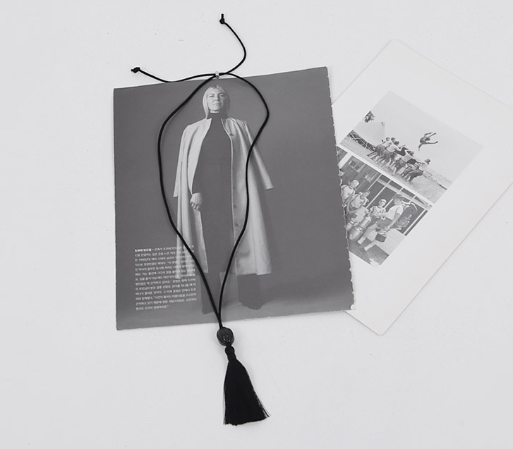 Onyx surgery Long Necklace