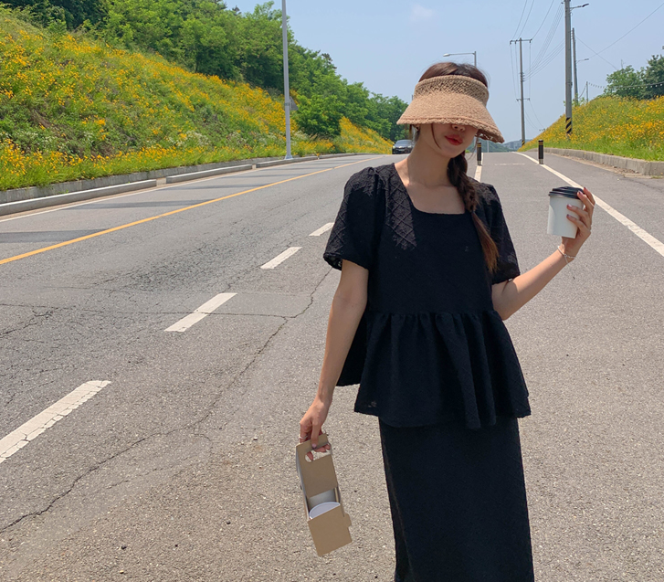 Toki Punching Freel Square Blouse