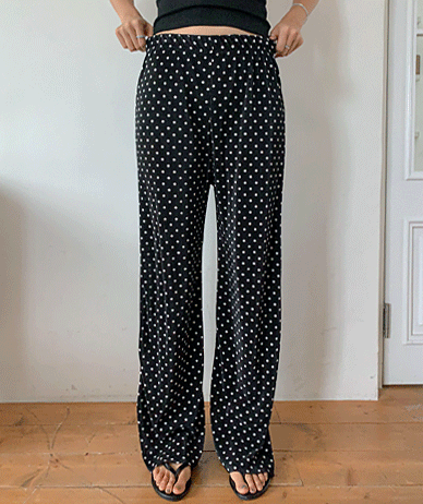 Main Dot Banding Pleats Semi Bootcut Pants