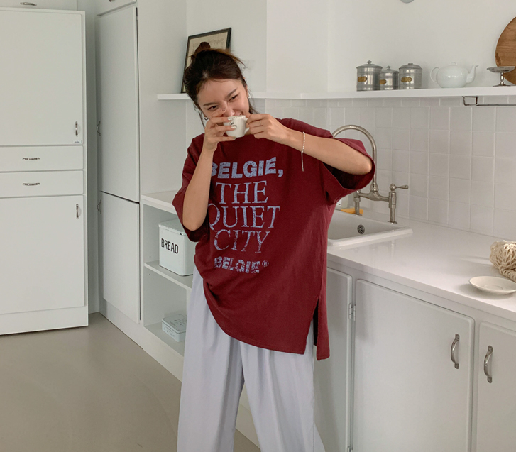 Belgian Lettering Slave Short-sleeve T-shirt