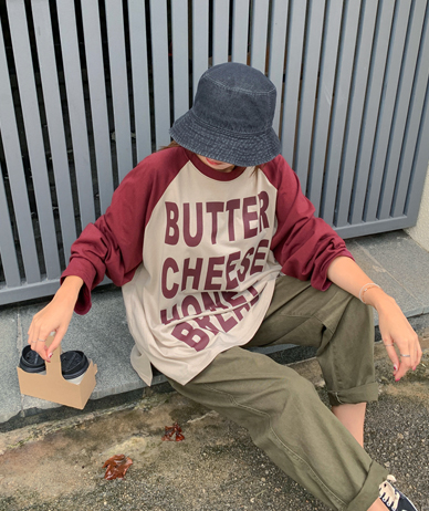 [Unisex] Bread Lettering Color Combination Nagrang Long Sleeve Tee