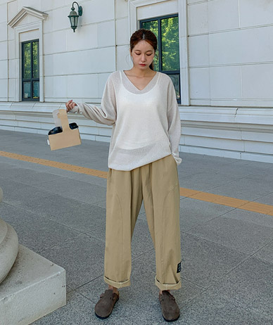 Slay V-neck long-sleeve knit