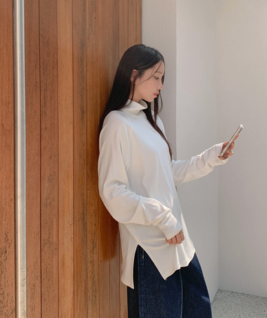 Shell nagrang modal napping turtleneck