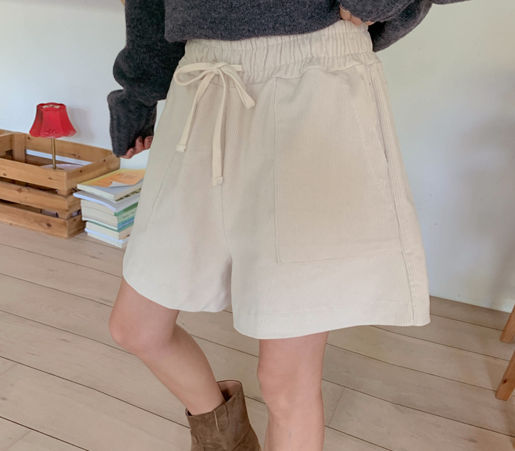 Mato Corduroy Pocket Banding Shorts