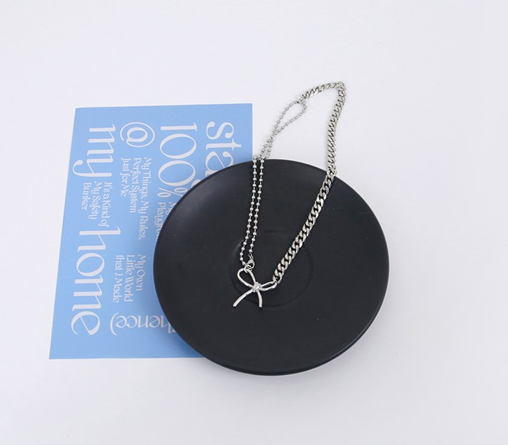 Silver Ribbon Chain Necklace