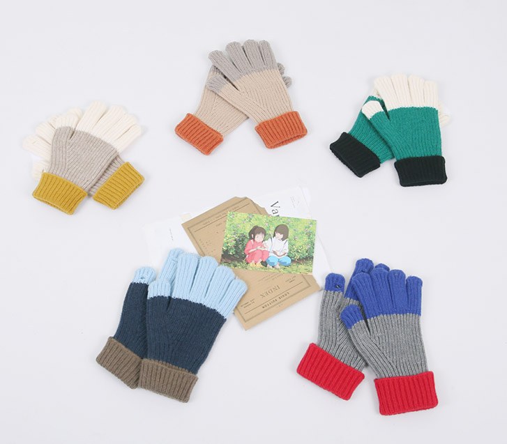 3 color touch wool gloves
