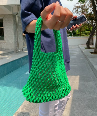 Maze knit bag