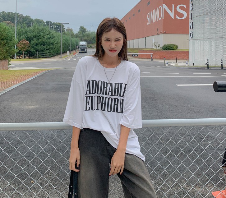 Adorable Nayeom napping Short T shirts