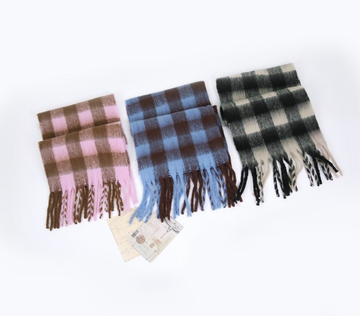 Brush Alpaca Wool Check muffler