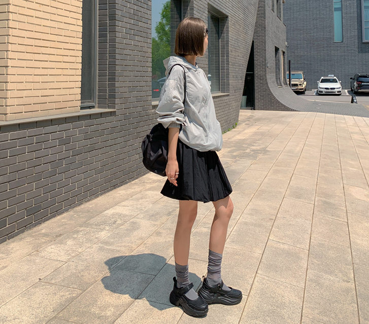 Lining Balloon Banding Mini Skirt