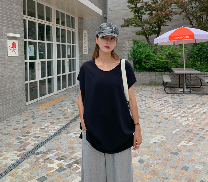 File Dekki U-neck Long Nashi