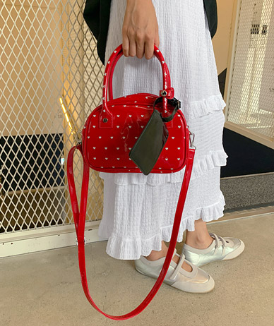 Love Glossy Heart Bag