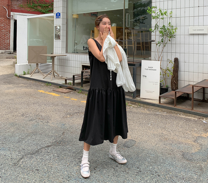 Ringo Nylon Sleeveless Shirts Shirring Long one piece