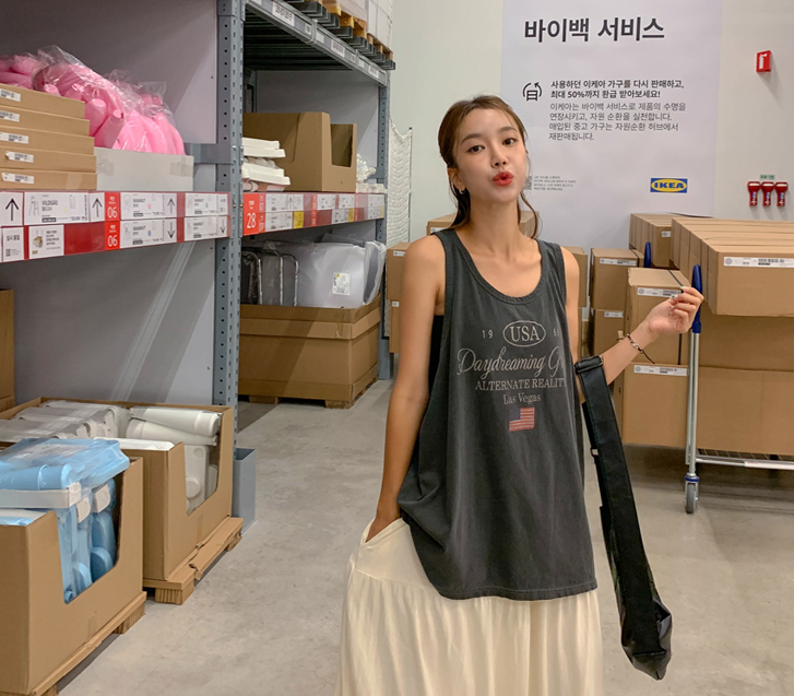 Las Nayeom Pigment Sleeveless shirts