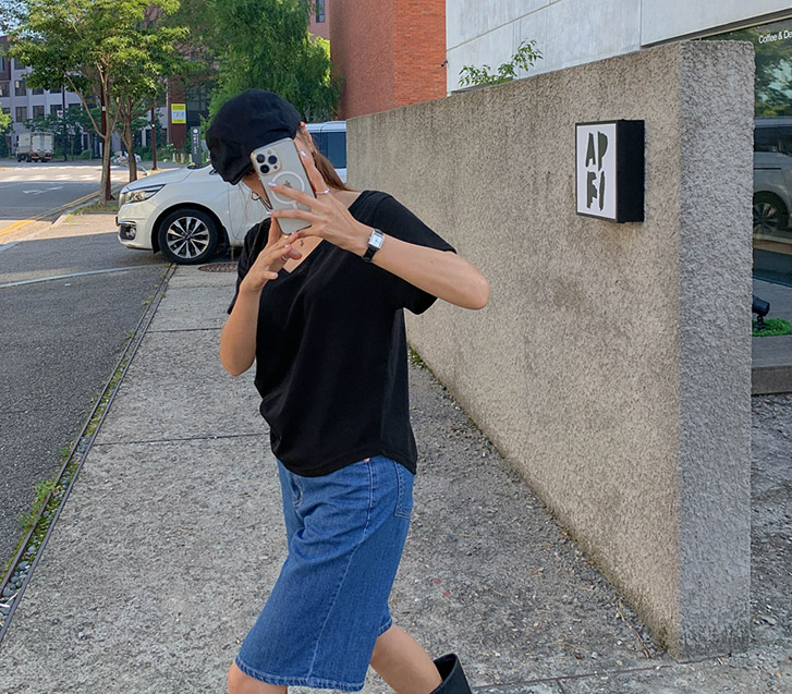 Andy V-Neck Basic Short Sleeves T-shirt