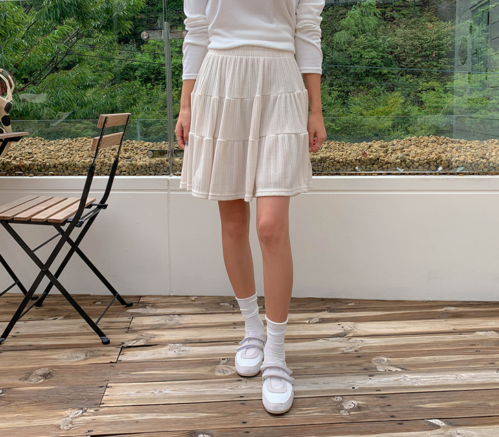 Ois Banding Knit Cancan Mini Skirt