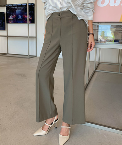 Basel Pintuck Semi-Wide Back Banding Slacks