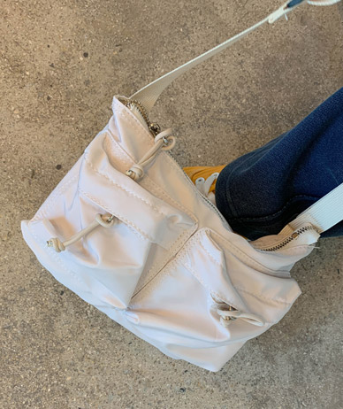 Oshi Pocket Cross Bag