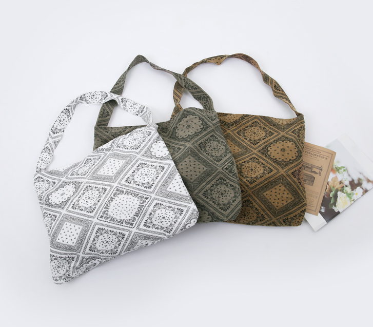 Quilted paisley bag