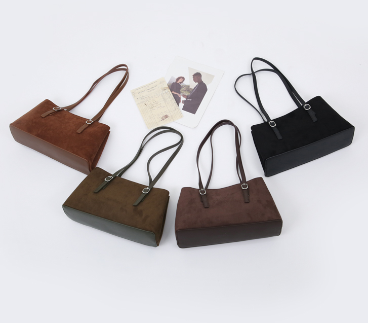 Swan double buckle shoulder bag
