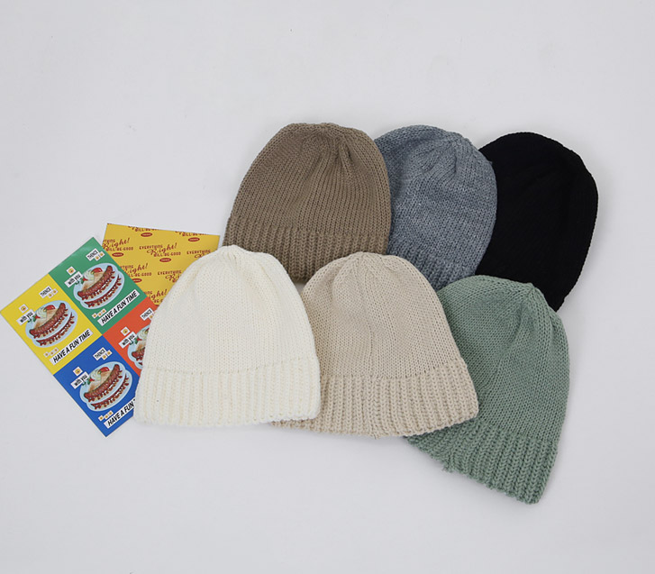 Pano simple beanie