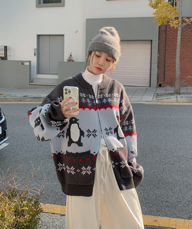[Unisex] Penguin snowflake jacquard two-way knit zip-up