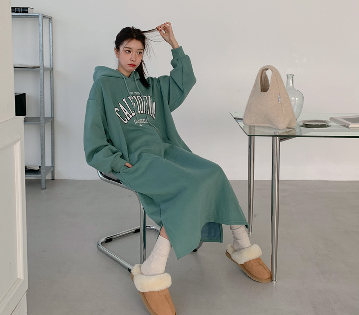 East Nayeom Yanggimo Team Hood Long one piece