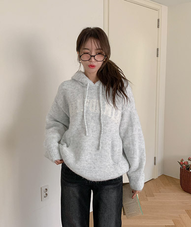 Taka Lettering Wool Hood Knit