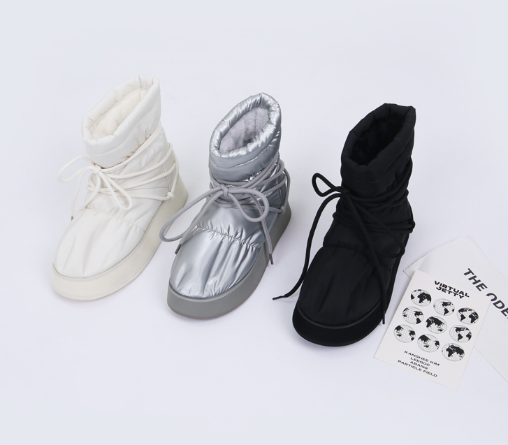 Much bowknot padding boots