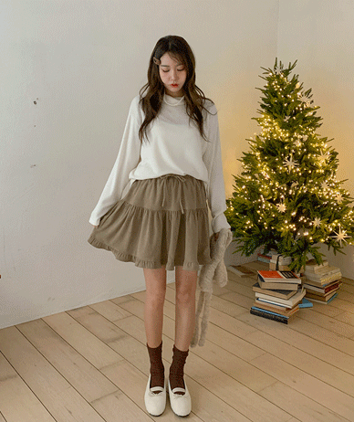 Betu Corduroy Freel Banding Skirt